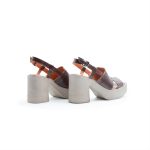 fereshteganleather.com