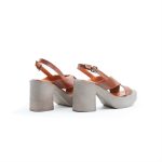 fereshteganleather.com